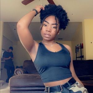 Meet your Posher, Gabrielle